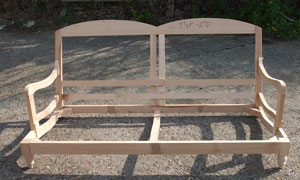 Howard Settee